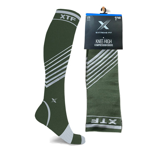 V-STRIPED KNEE-HIGH COMPRESSION SOCKS