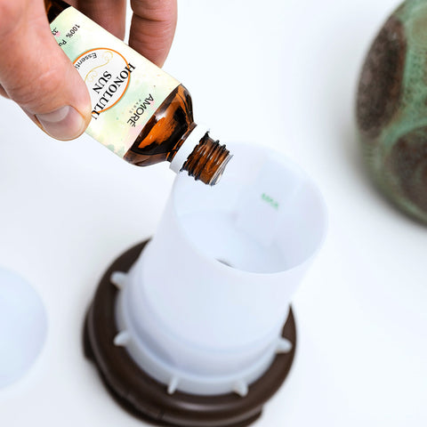 ISLAND GETAWAY ESSENTIAL OILS (6 OILS IN A GIFT SET)