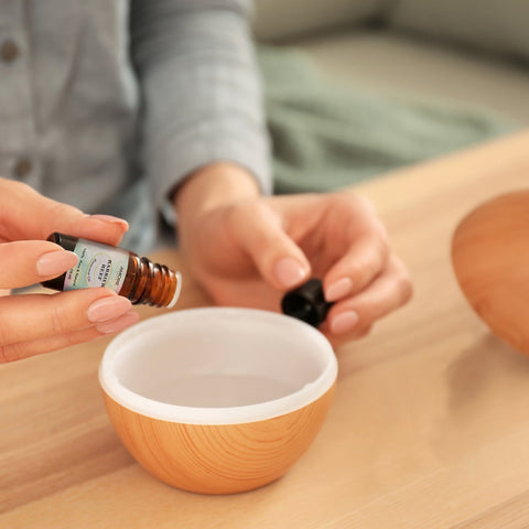 ISLAND GETAWAY ESSENTIAL OILS (6 OILS IN A GIFT SET)