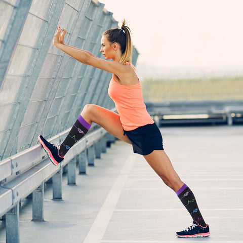 24-PAIRS COMPRESSION SOCKS WITH FREE DISPLAY