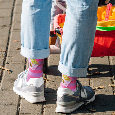 24-PAIRS COMPRESSION SOCKS WITH FREE DISPLAY