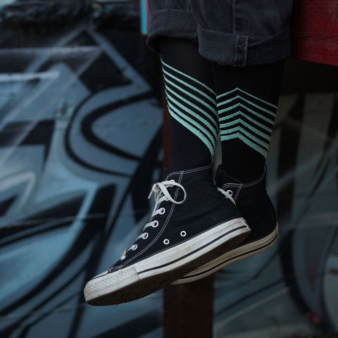 24-PAIRS COMPRESSION SOCKS WITH FREE DISPLAY