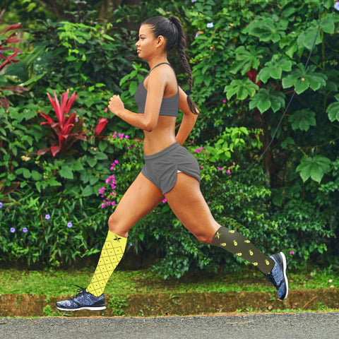 mmV1 PINEAPPLE SQUAD Compression Socks