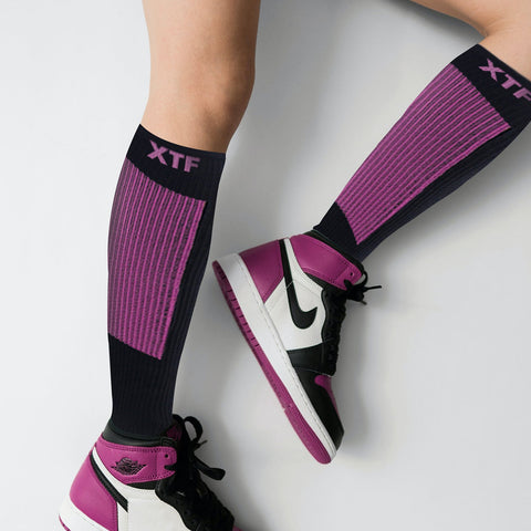 COPPER-INFUSED COMPRESSION SOCKS - PURPLE